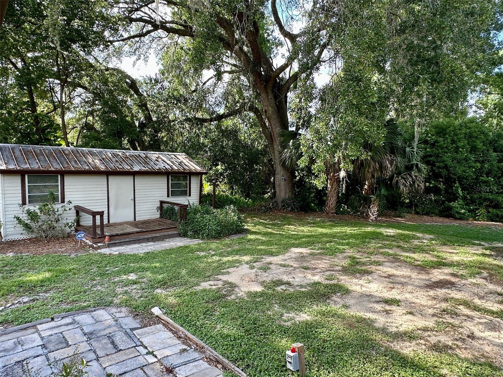 104 SUNSET DR