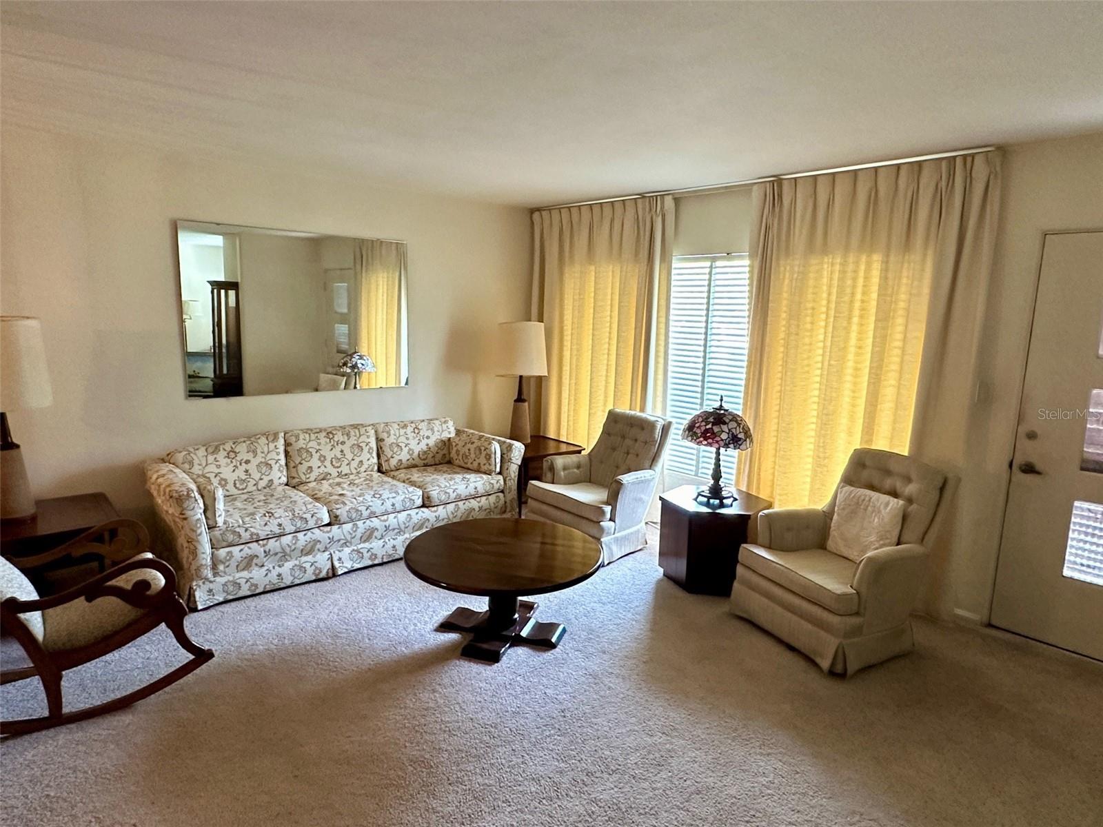 104 SUNSET DR