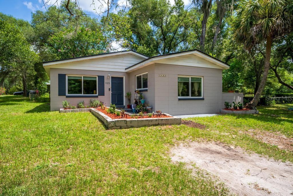 1123 W WINNEMISSETT AVE