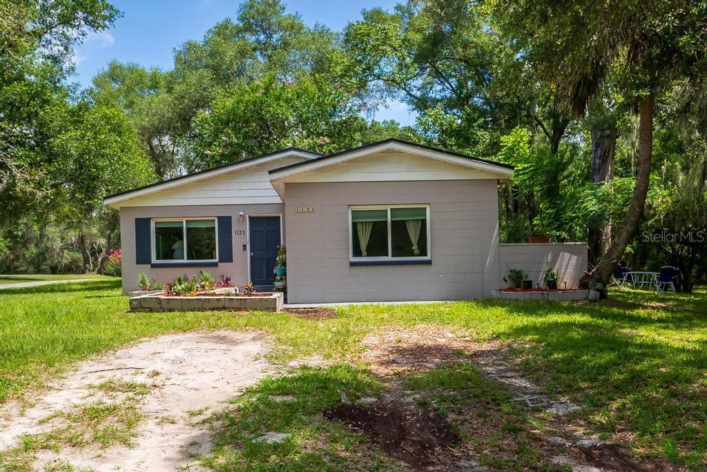 1123 W WINNEMISSETT AVE