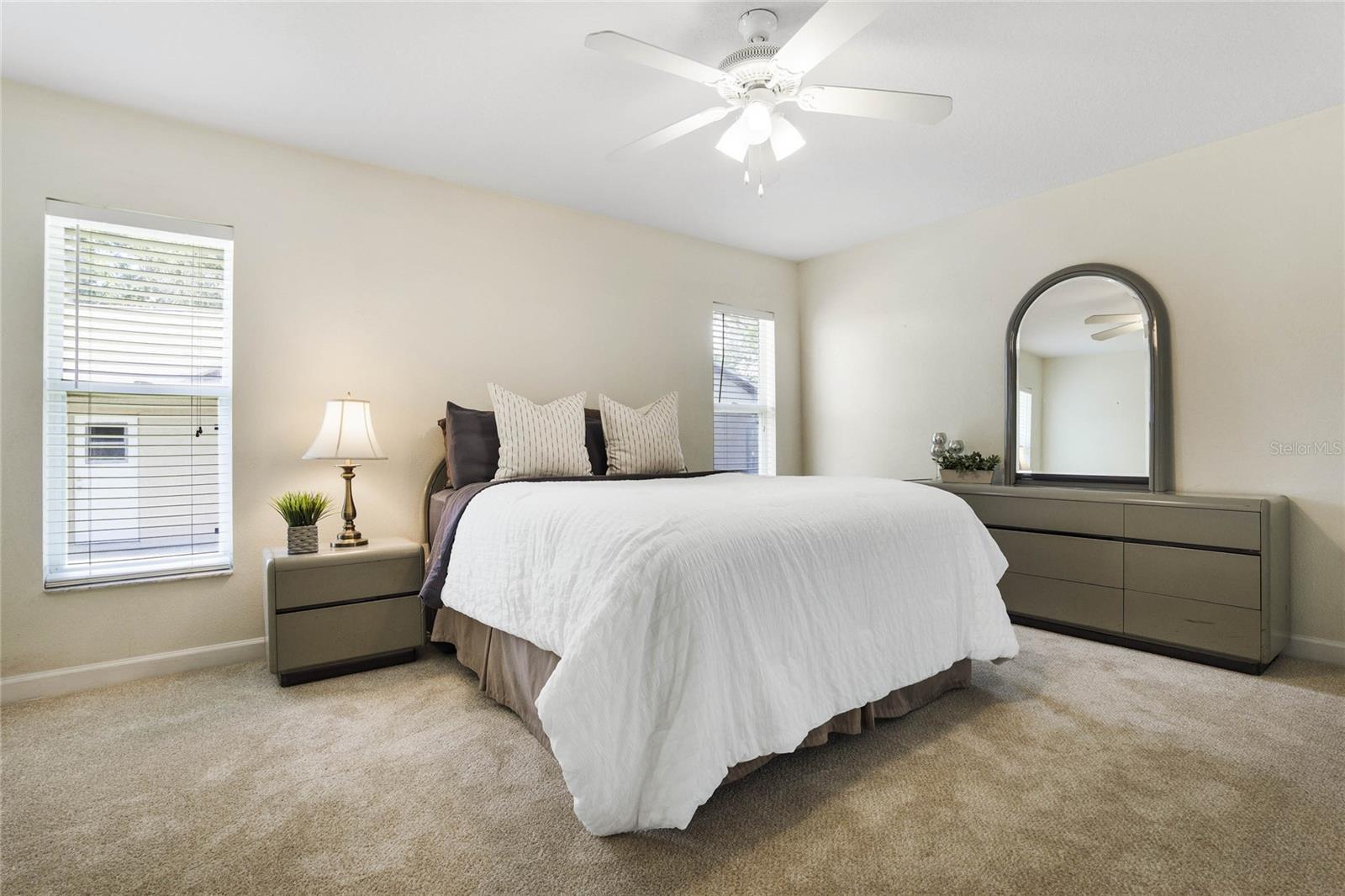 5689 MERLIN WAY