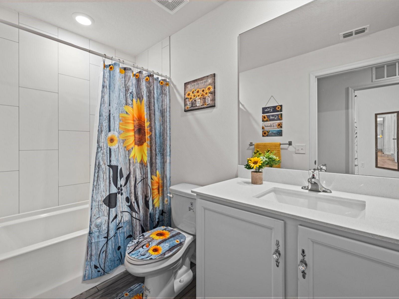 423 RIO GRANDE CT