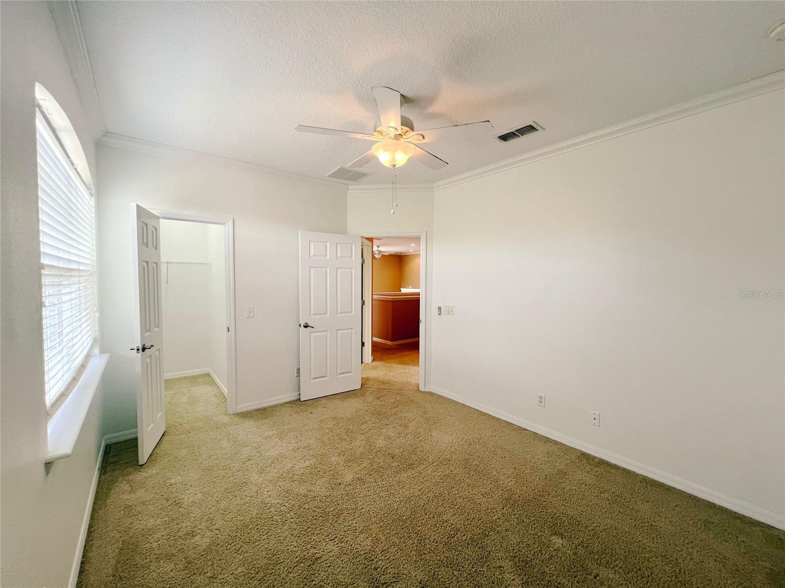 1301 LEXINGTON AVE
