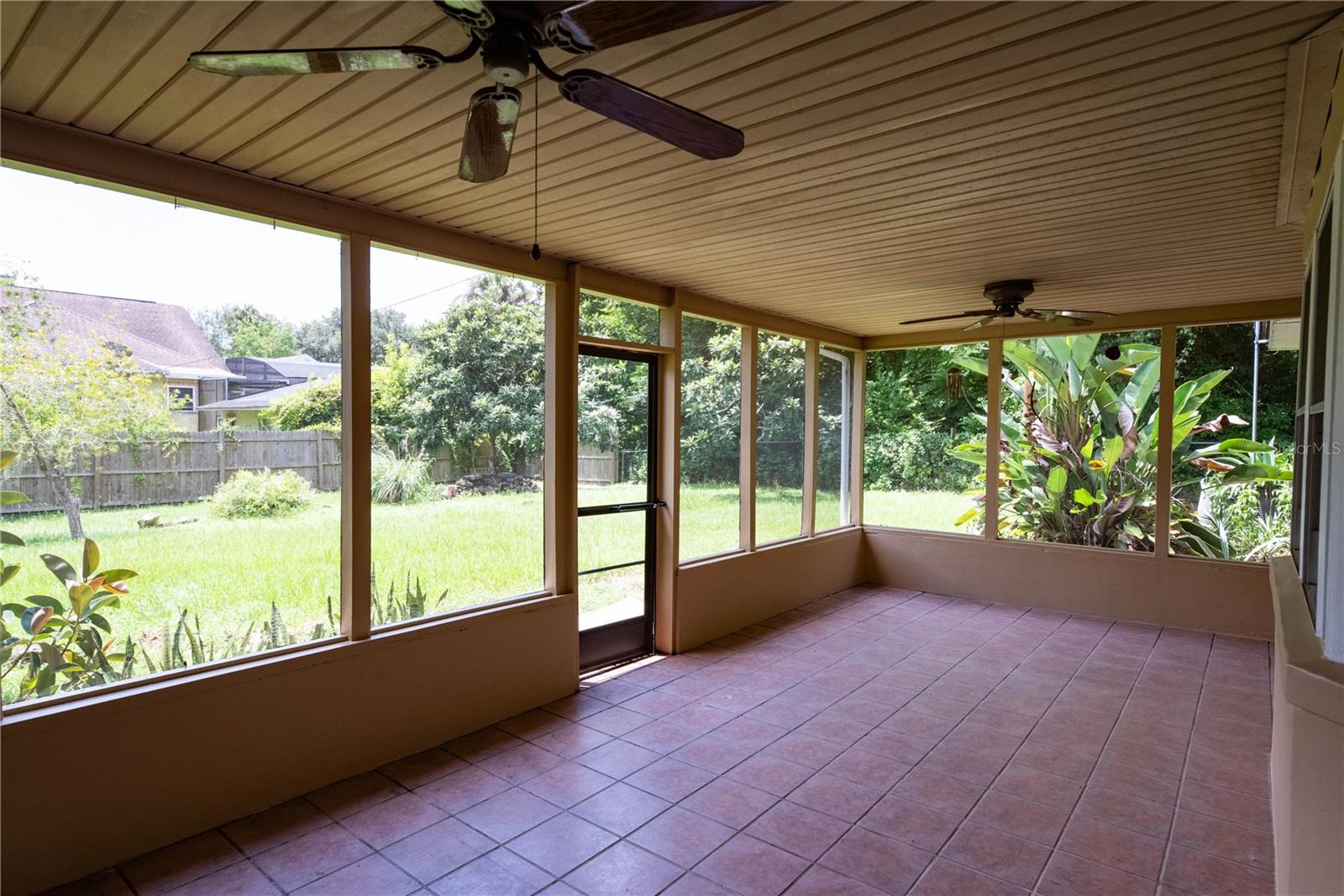 278 HUNTINGTON DR