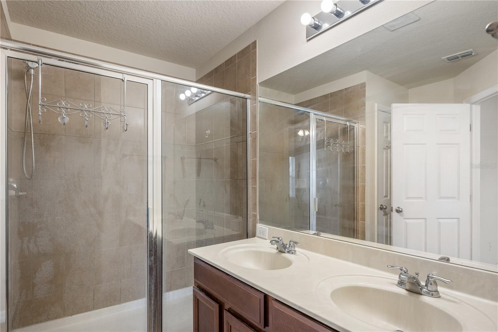 621 BRANDY OAKS LOOP