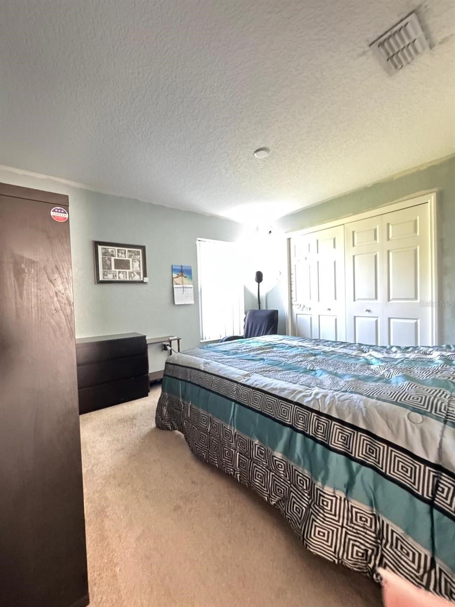 2464 DEER CREEK BLVD