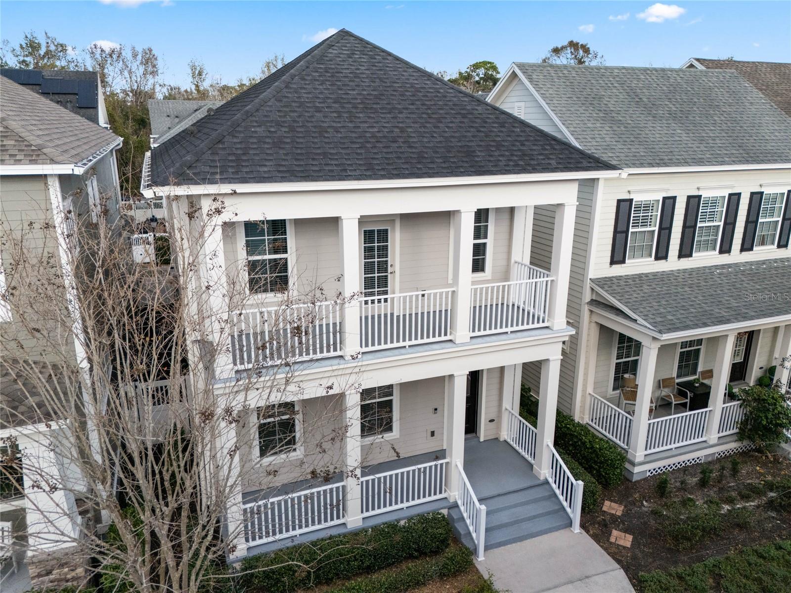 1413 RESOLUTE ST