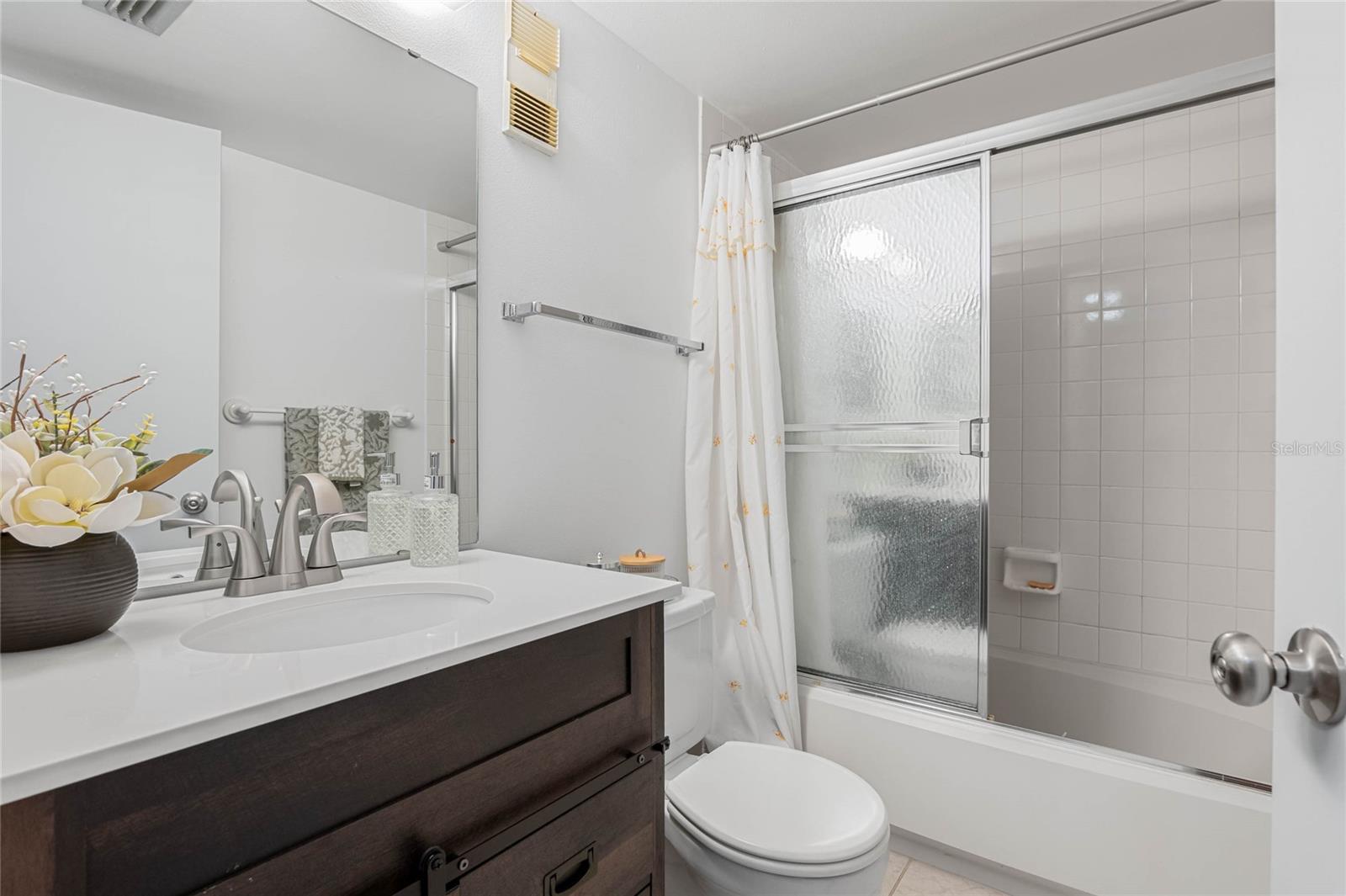 120 HIBISCUS WOODS CT #13B