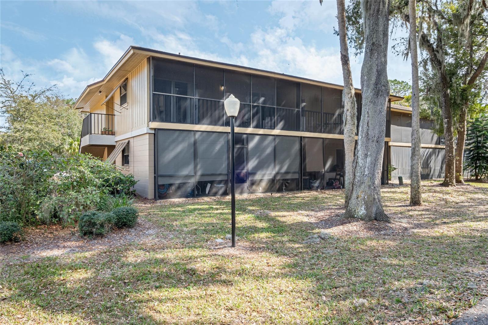 120 HIBISCUS WOODS CT #13B