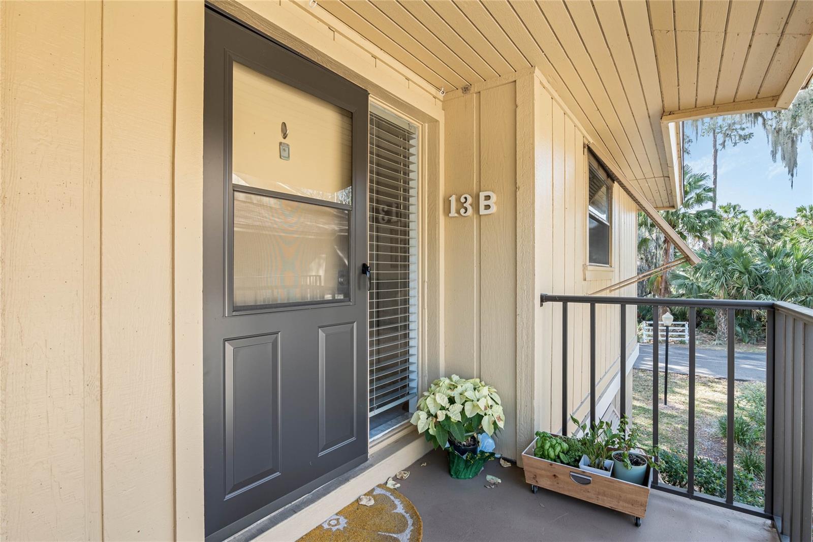 120 HIBISCUS WOODS CT #13B