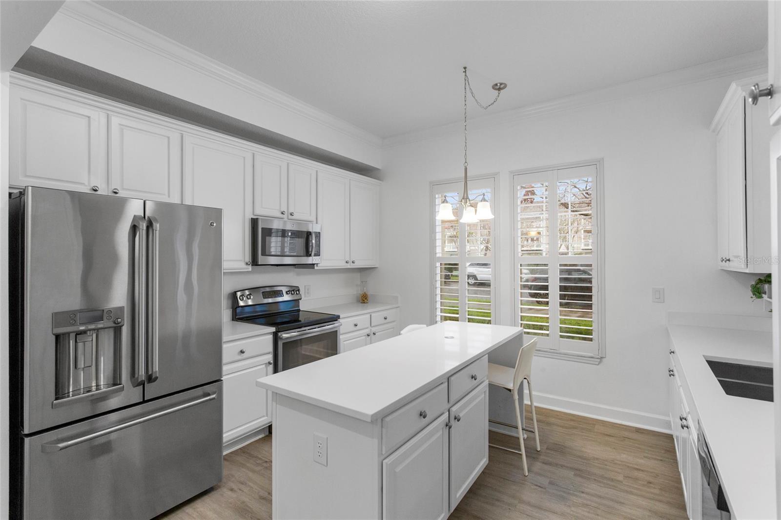 1220 VAUX BLVD #102