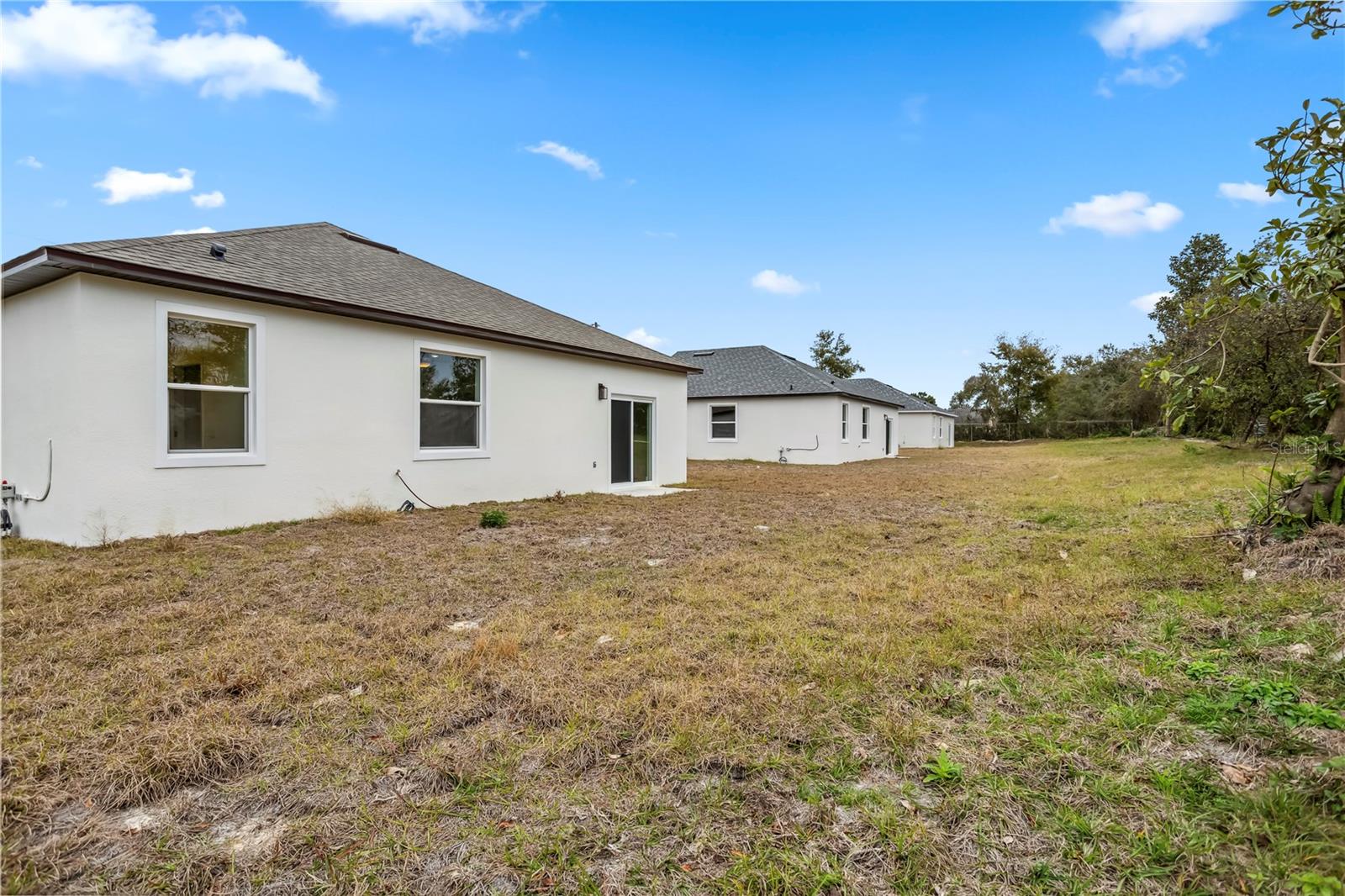833 S HANCOCK DR