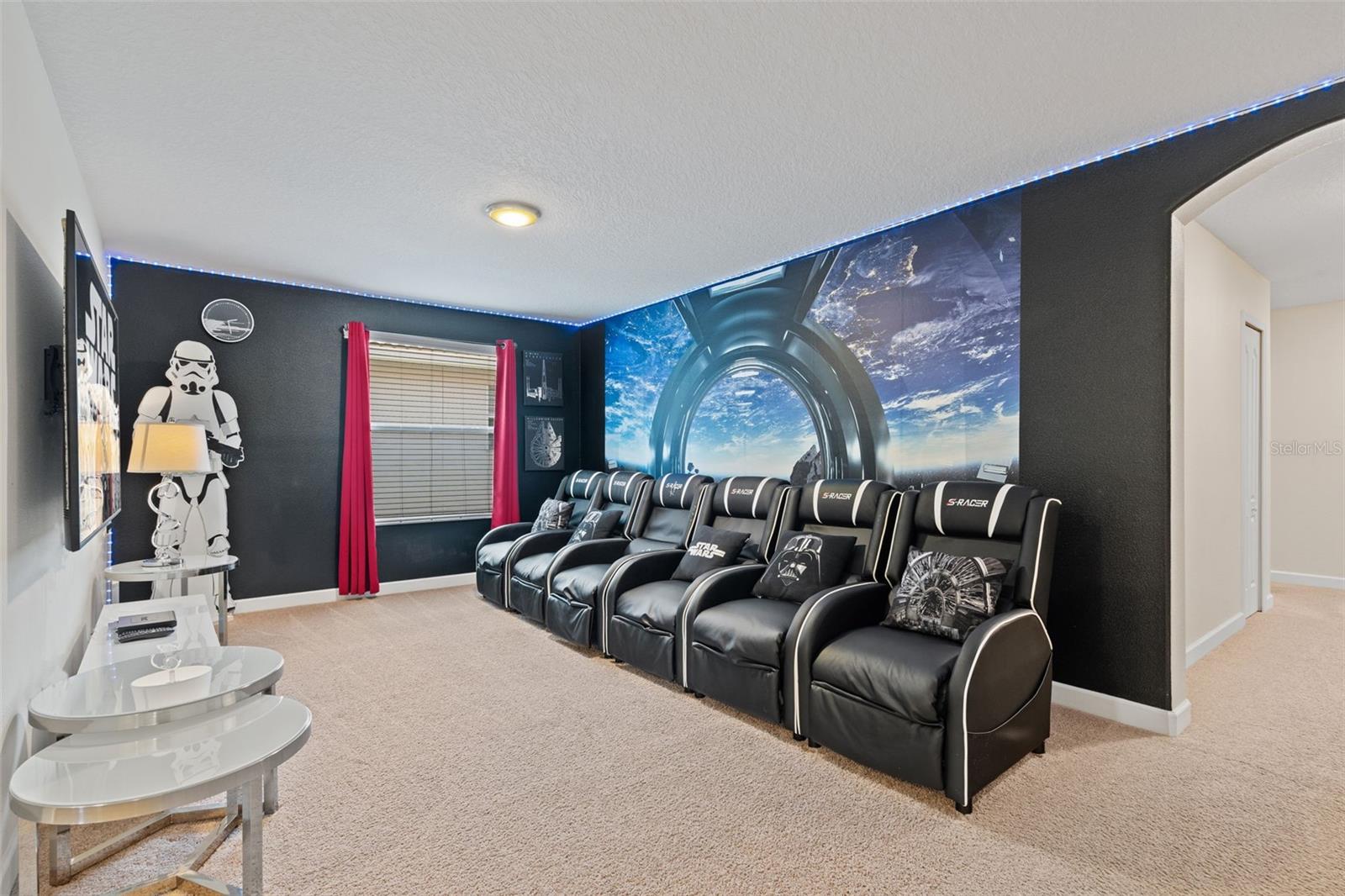 8944 SUGAR PALM RD