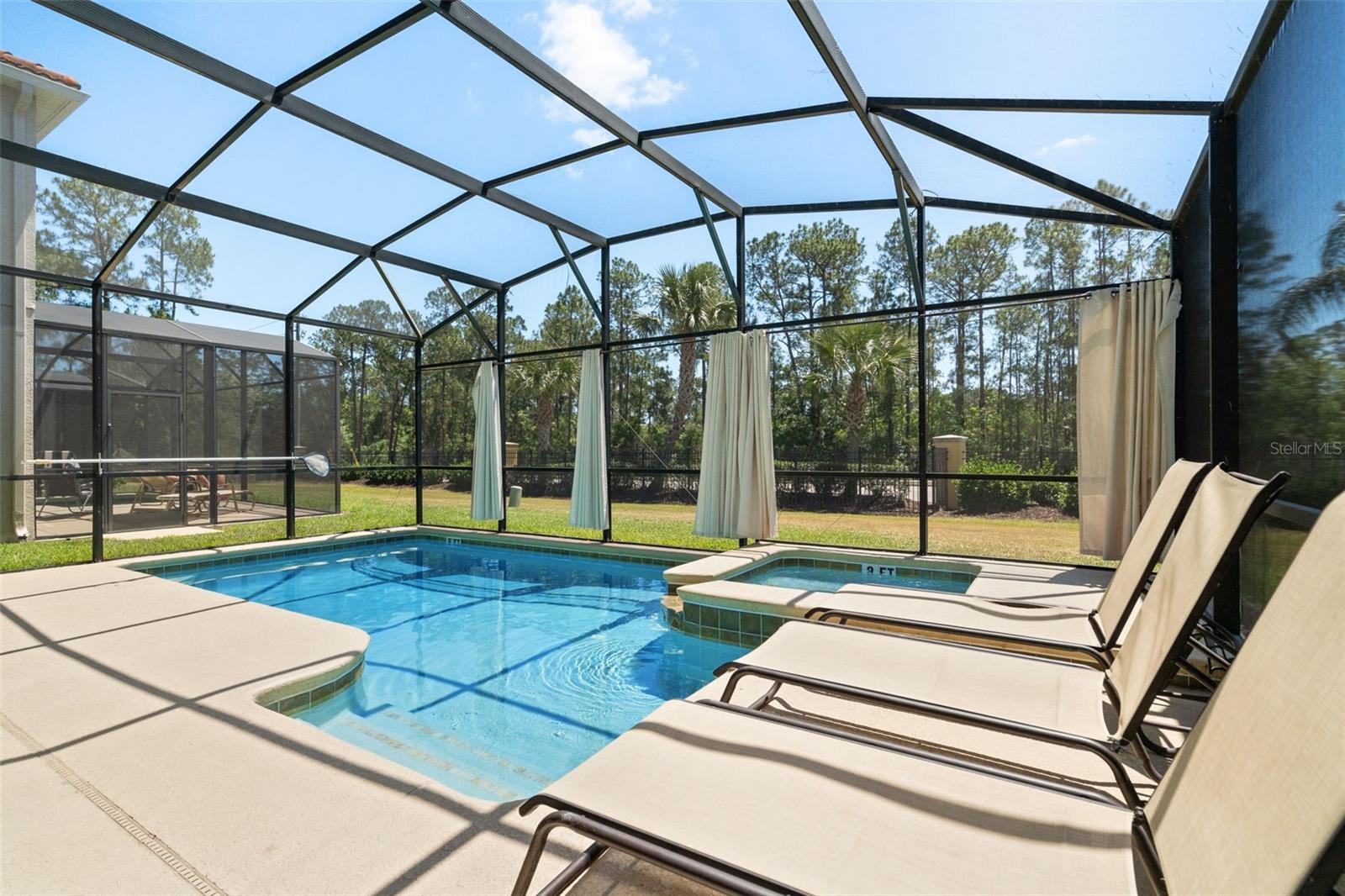 8944 SUGAR PALM RD
