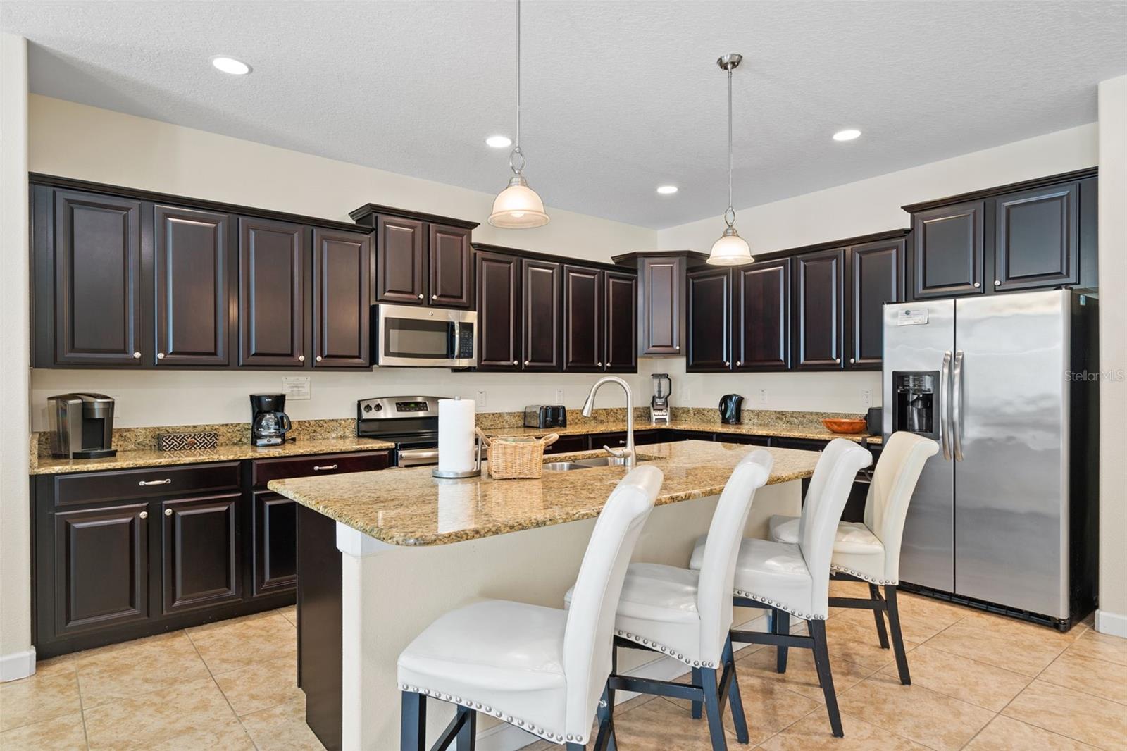 8944 SUGAR PALM RD