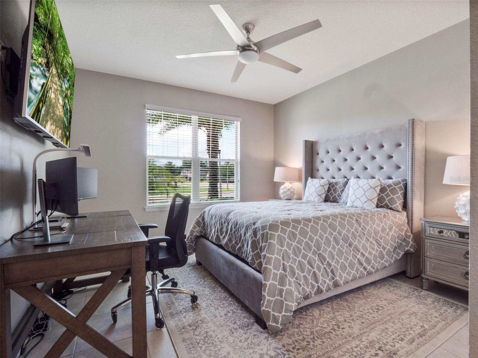 676 BISHOP BAY LOOP