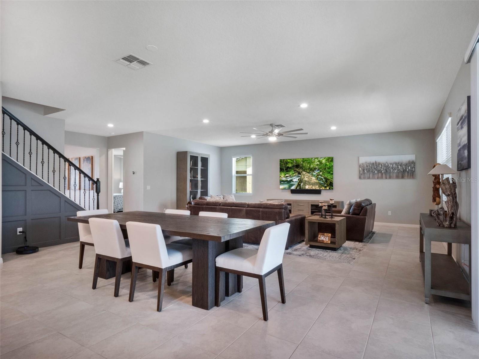 676 BISHOP BAY LOOP