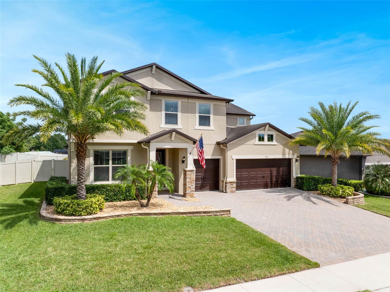 676 BISHOP BAY LOOP