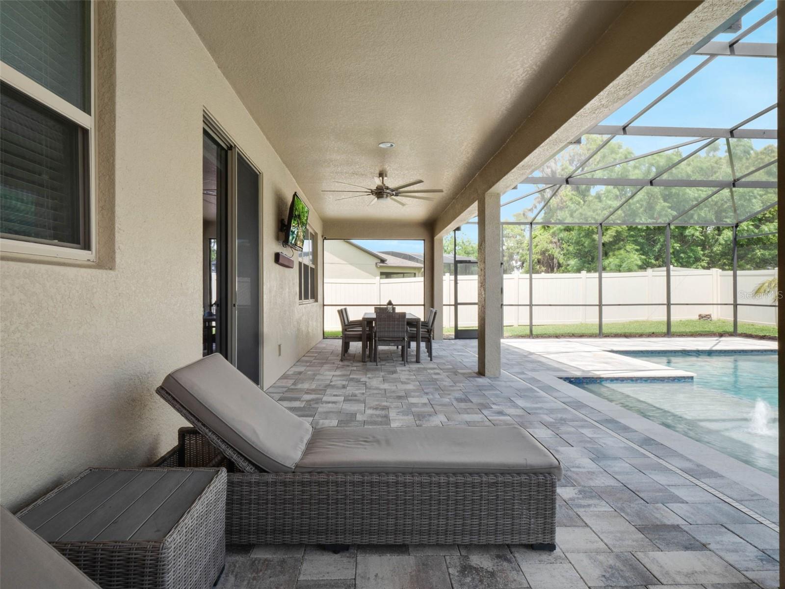 676 BISHOP BAY LOOP