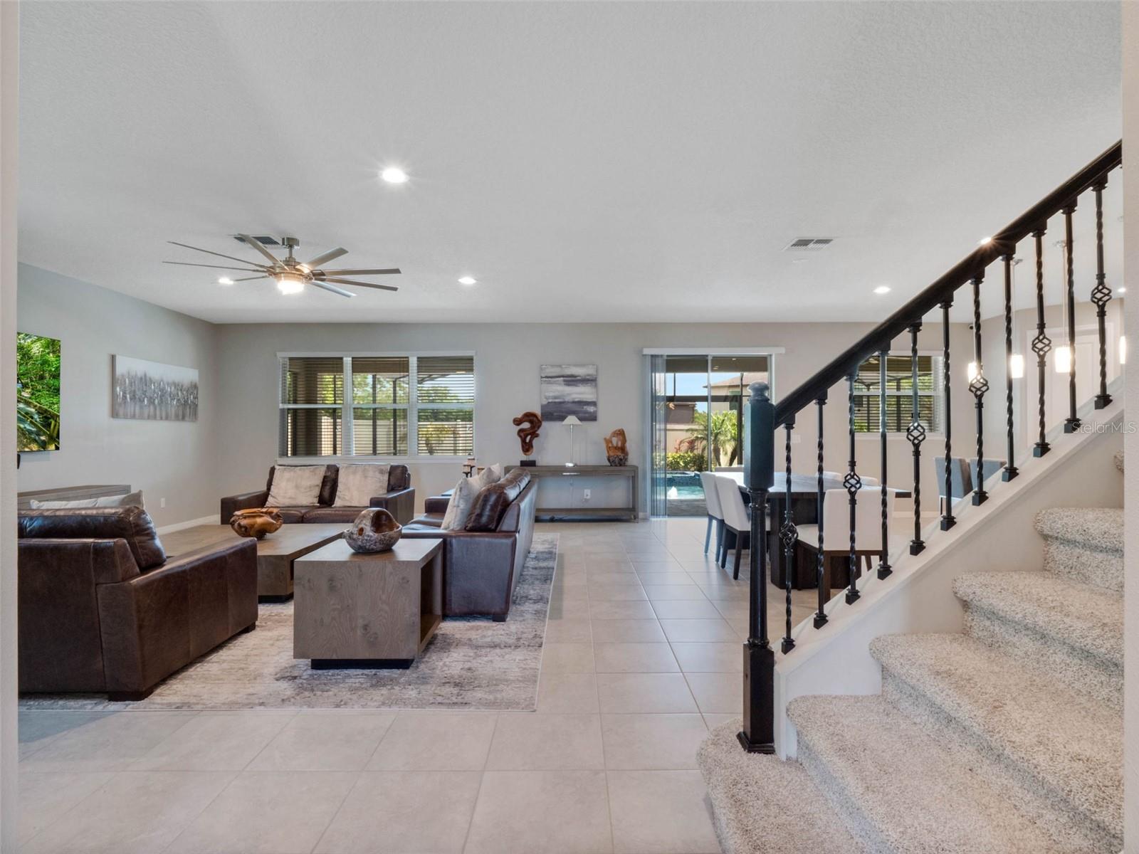 676 BISHOP BAY LOOP