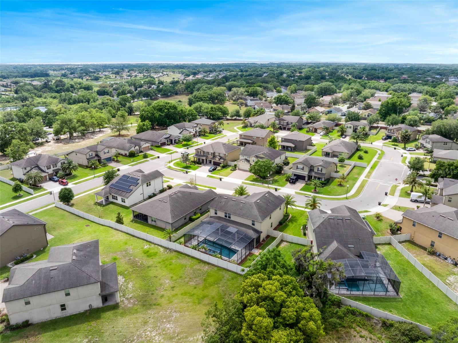 676 BISHOP BAY LOOP