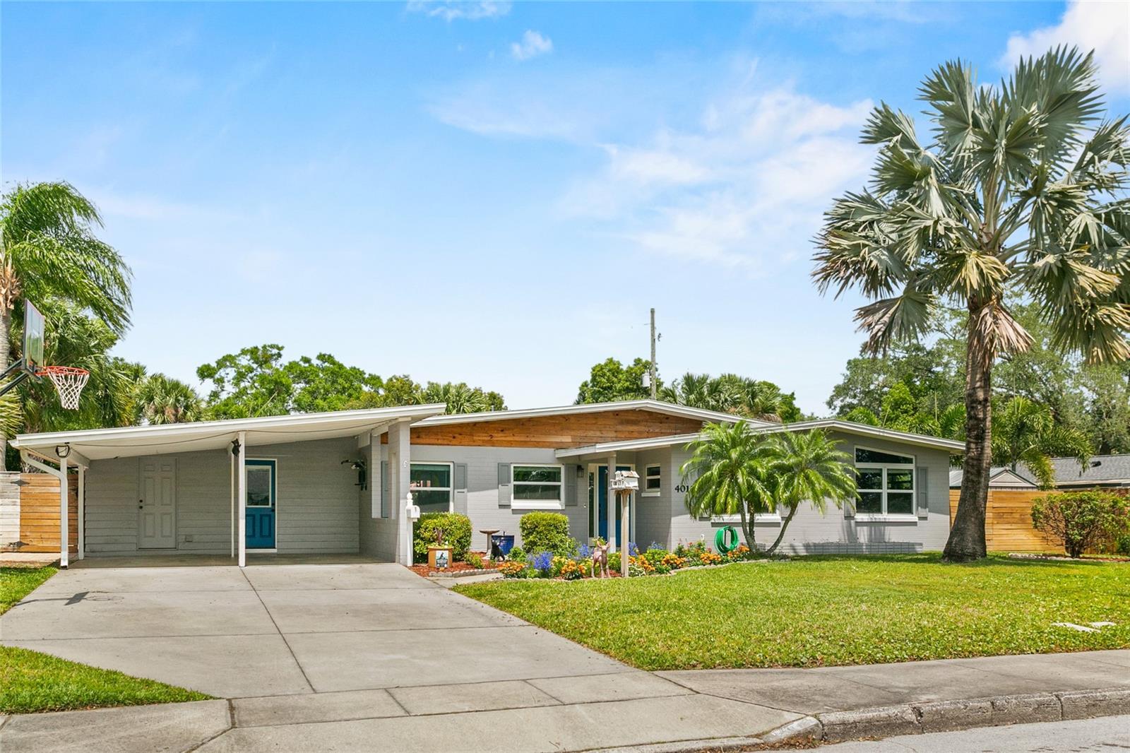 4011 BOBOLINK LN