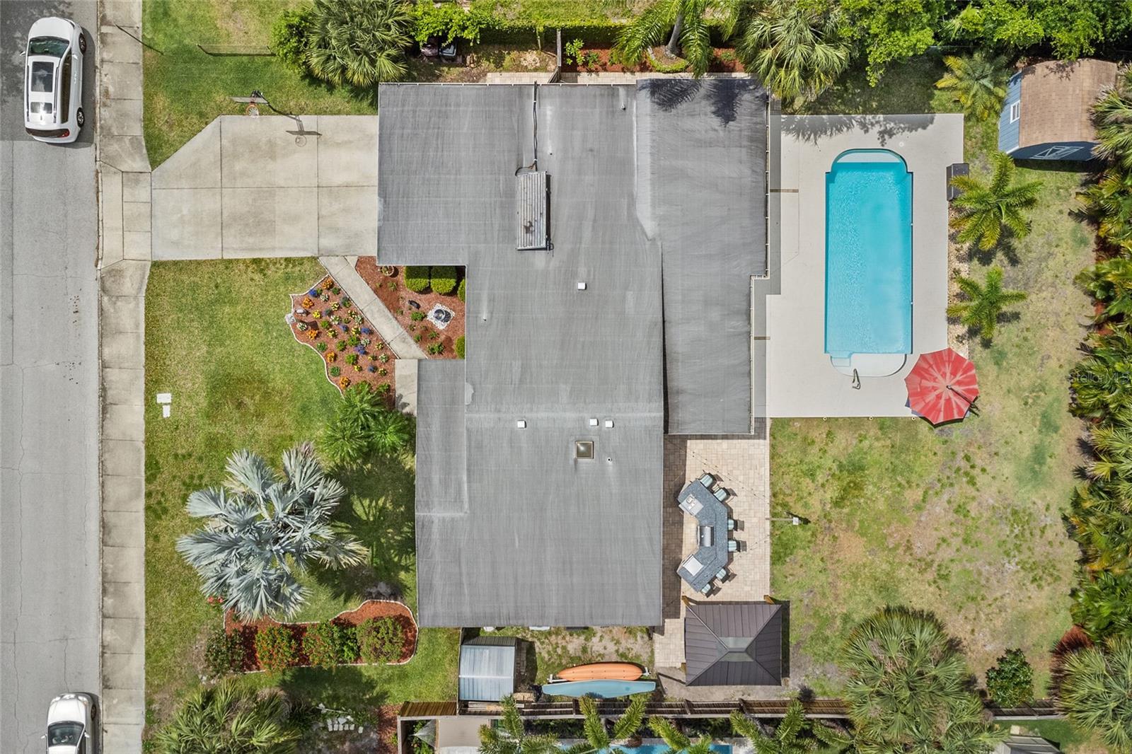 4011 BOBOLINK LN