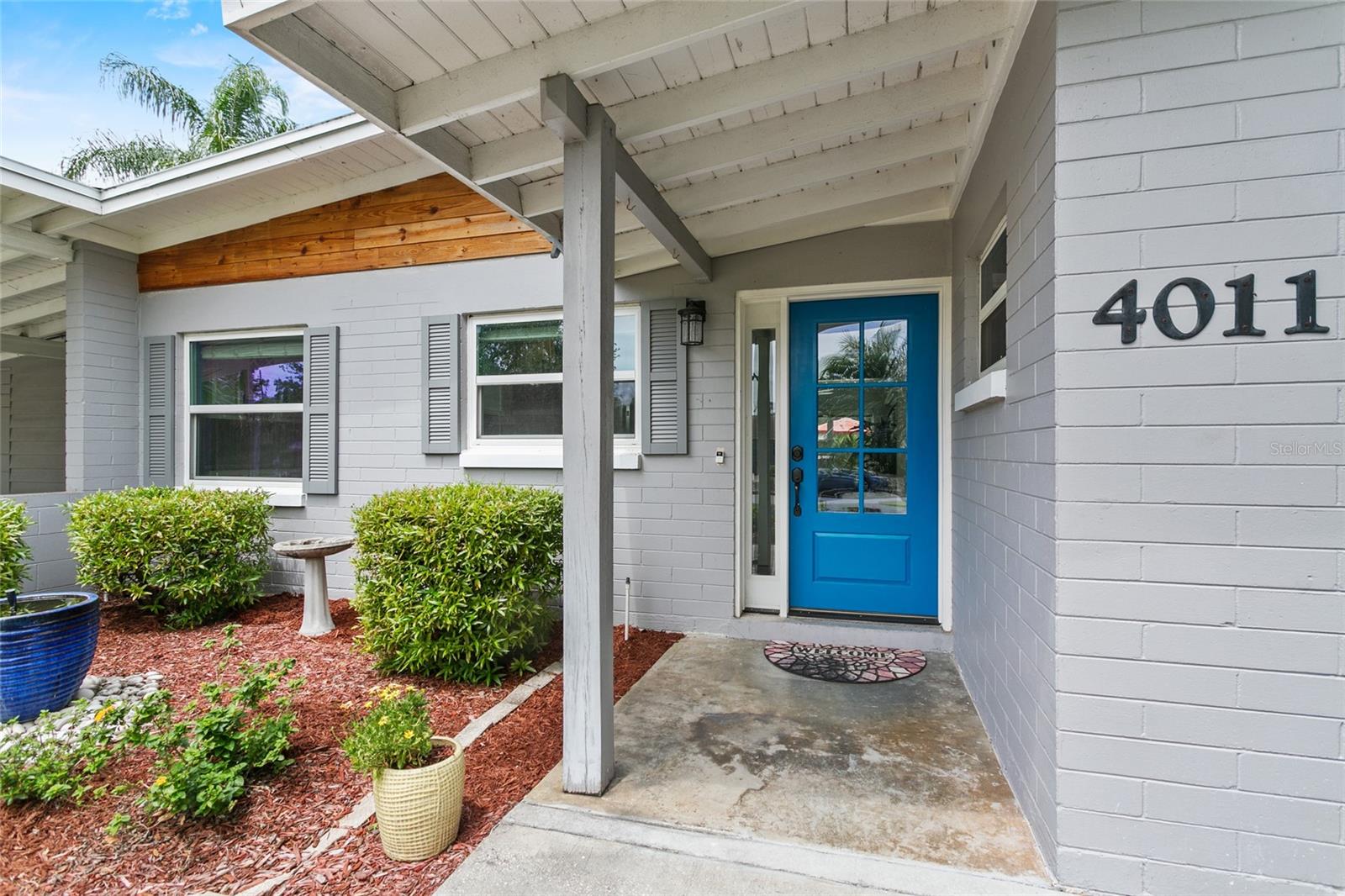 4011 BOBOLINK LN