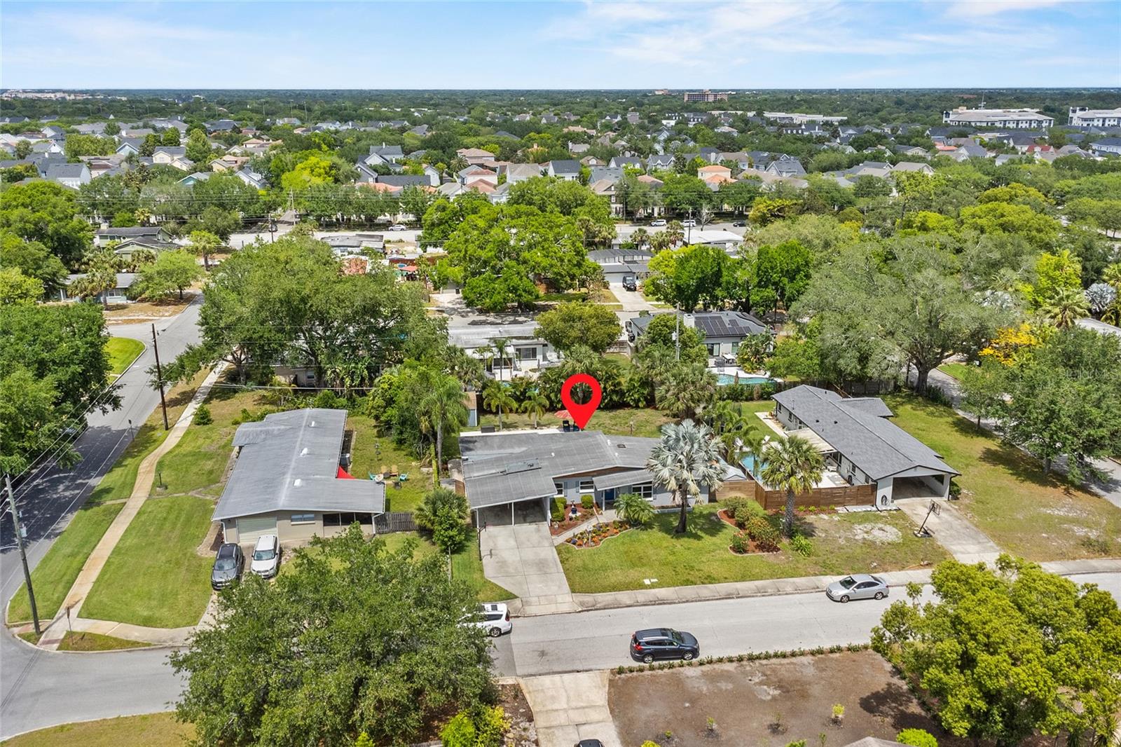 4011 BOBOLINK LN
