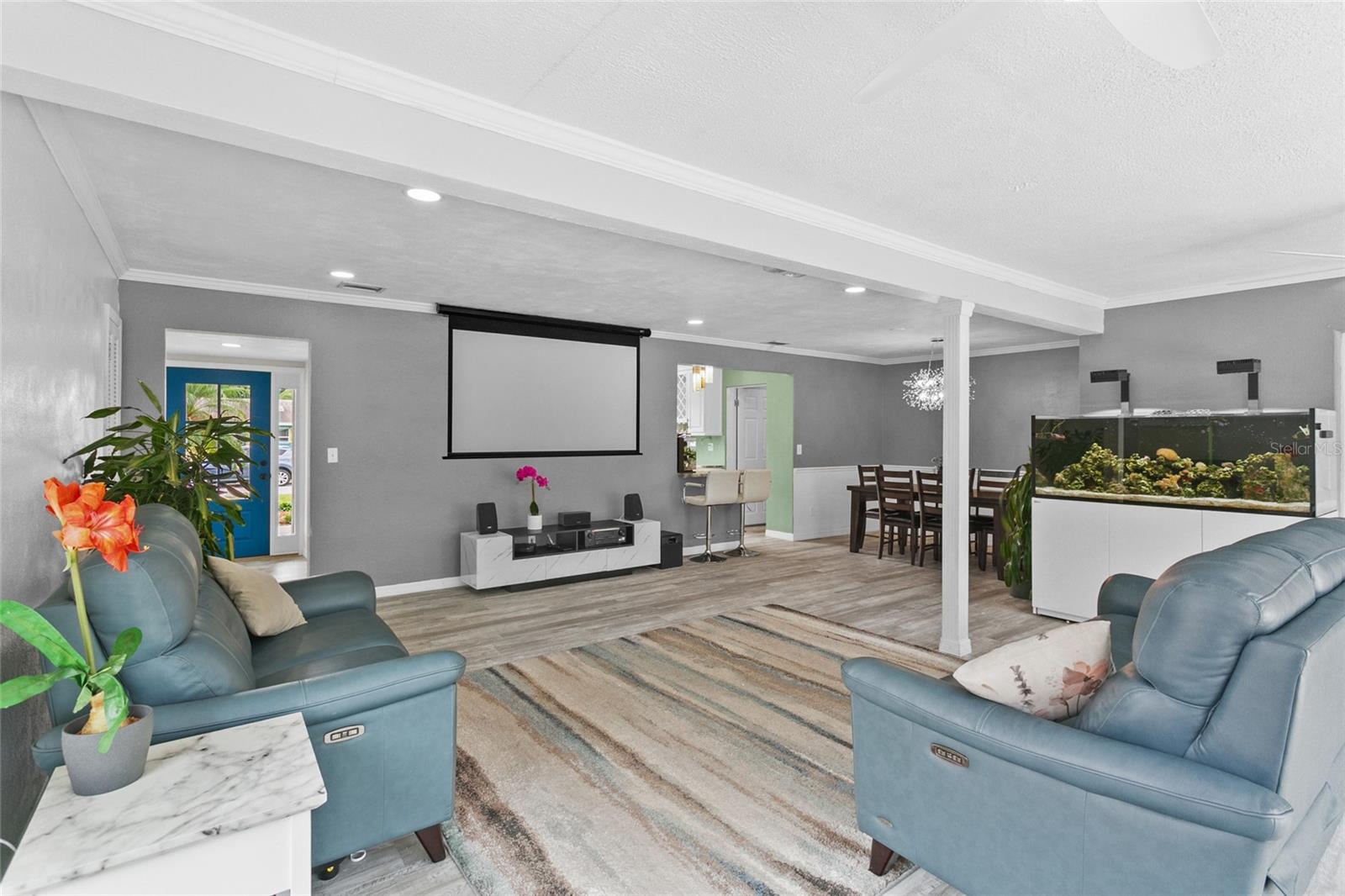 4011 BOBOLINK LN