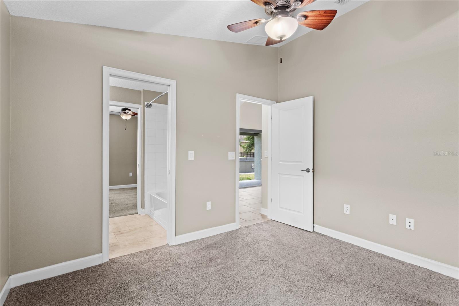 4153 CORTLAND DR
