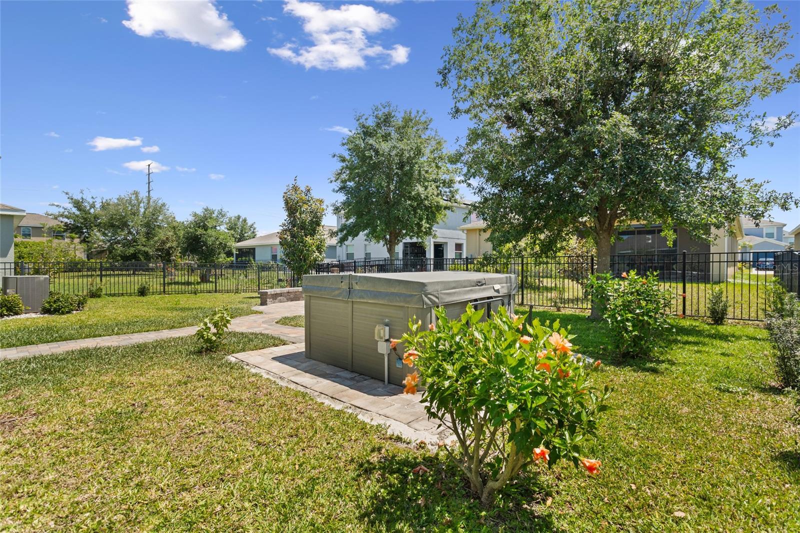 4153 CORTLAND DR