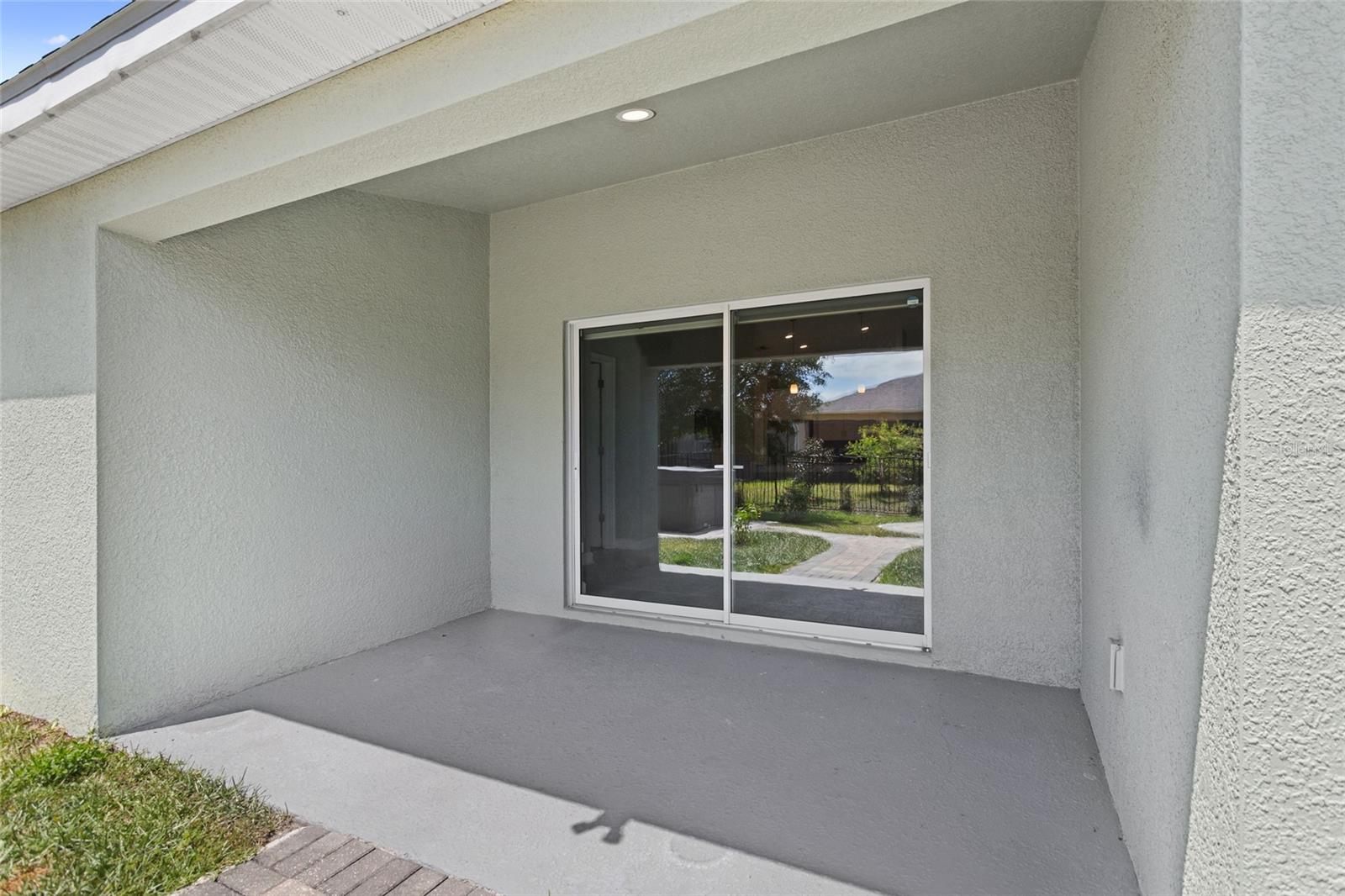 4153 CORTLAND DR
