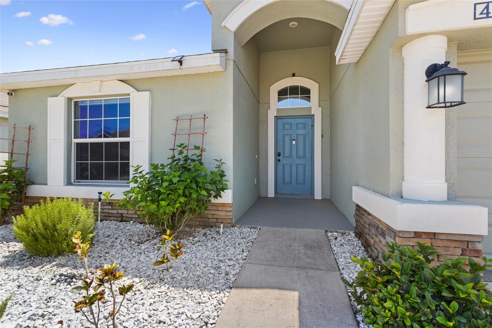 4153 CORTLAND DR