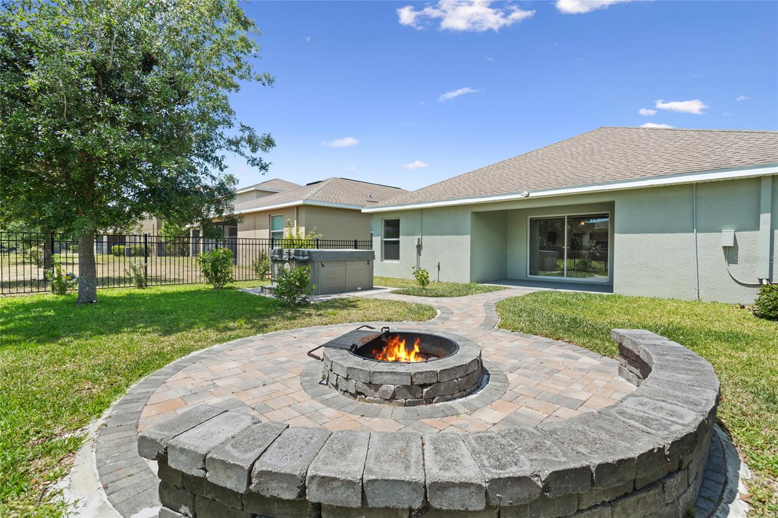 4153 CORTLAND DR