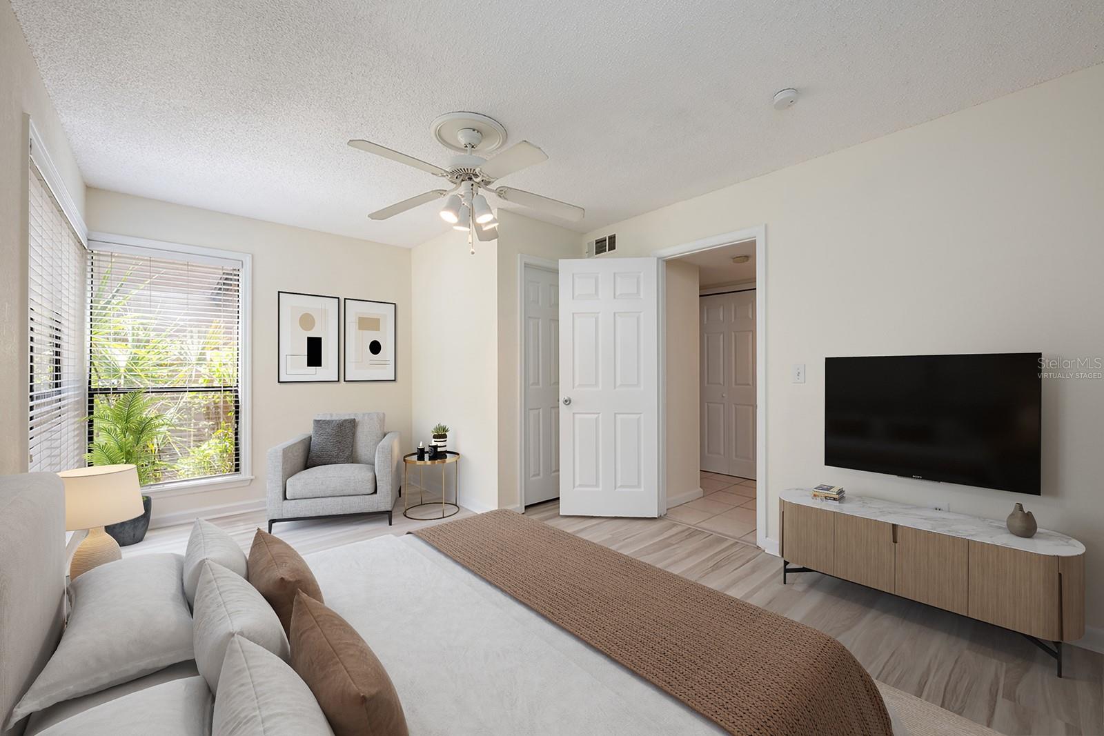 940 DOUGLAS AVE #132