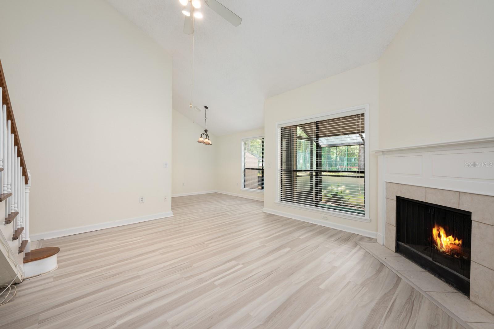 940 DOUGLAS AVE #132