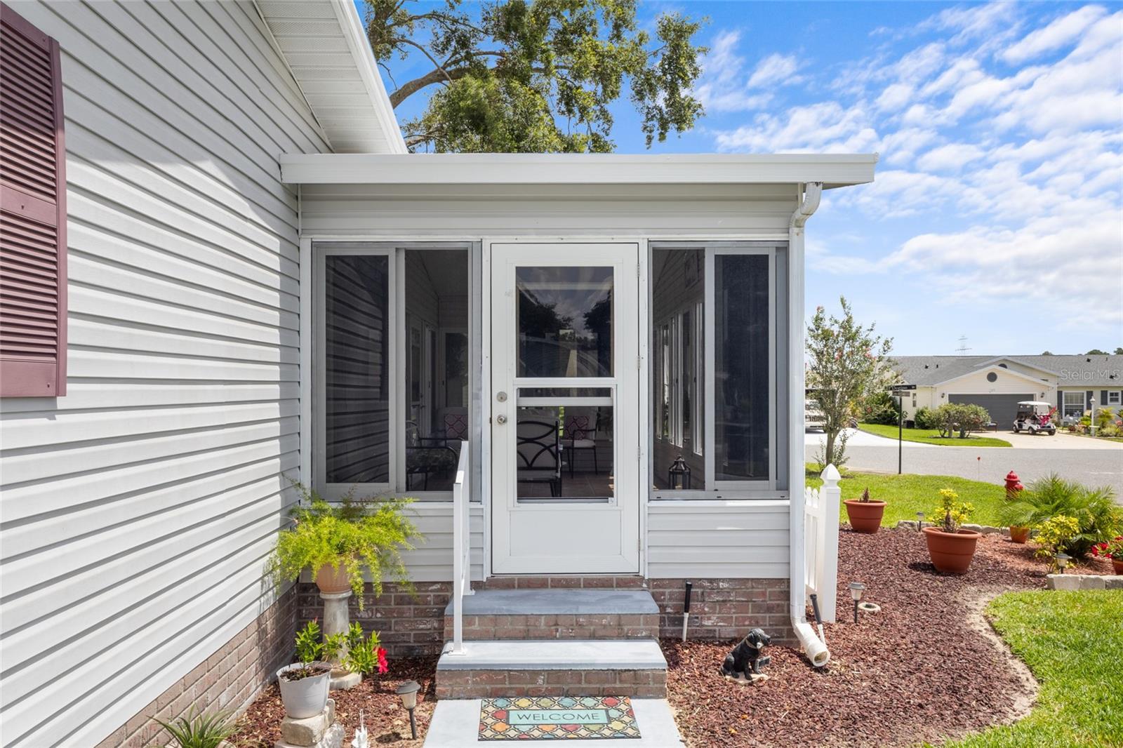 25333 CASA DEL LAGO LN