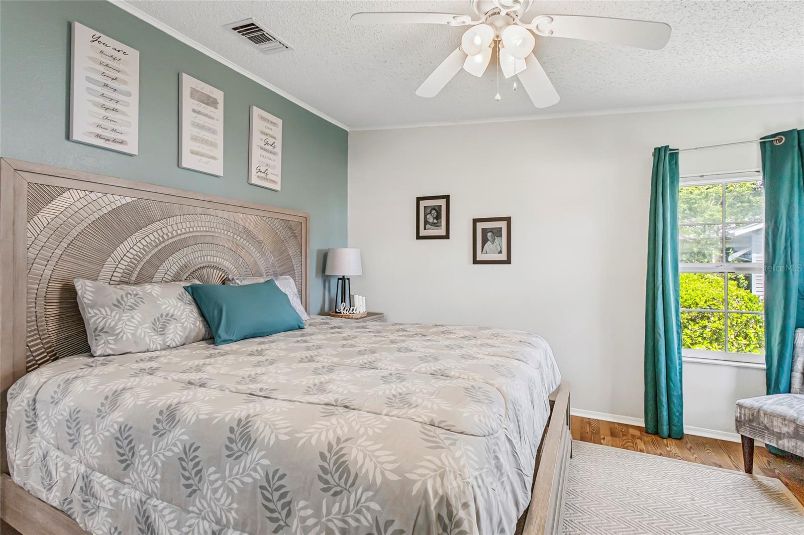 25333 CASA DEL LAGO LN