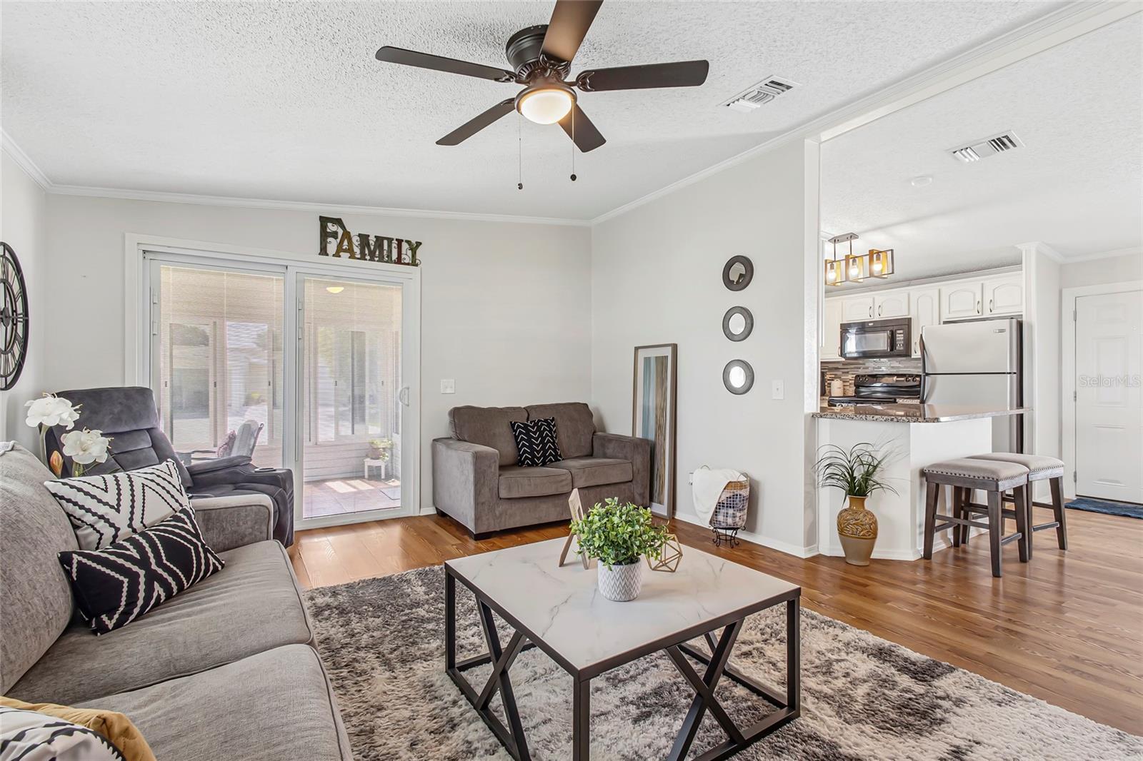 25333 CASA DEL LAGO LN