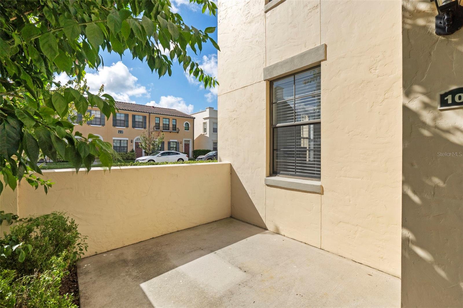 710 SIENA PALM DR #102