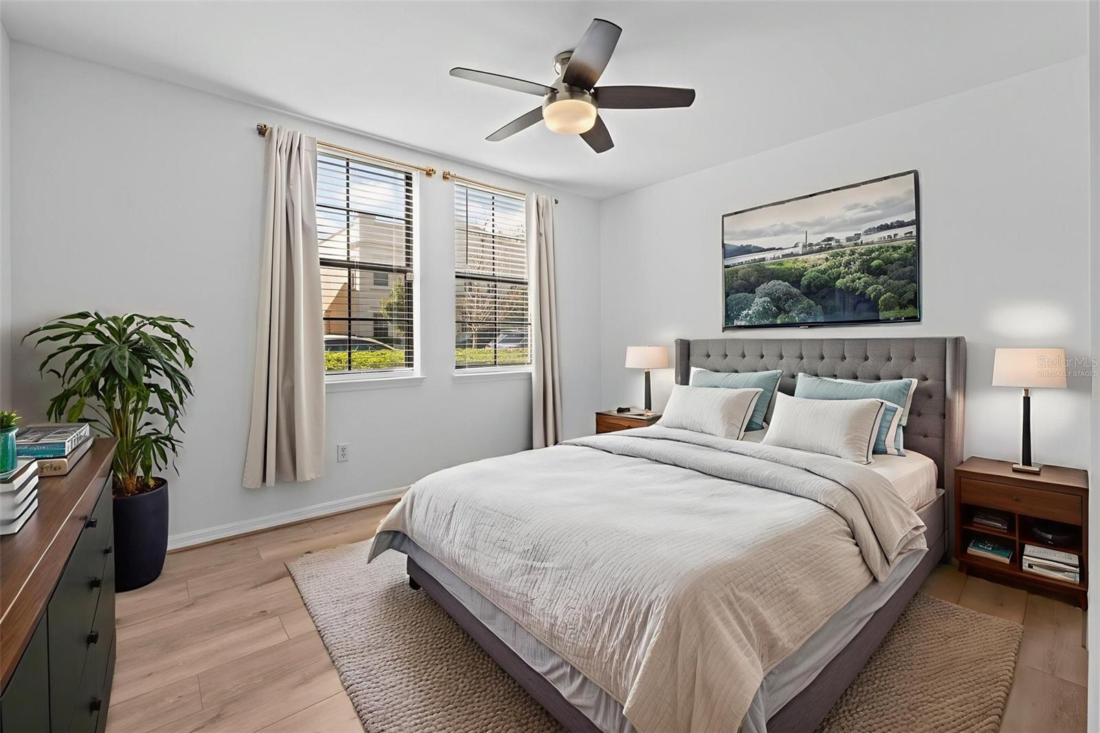 710 SIENA PALM DR #102