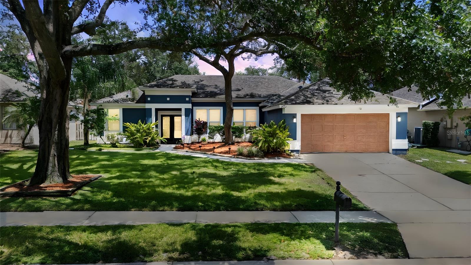 1755 SPARKLING WATER CIR