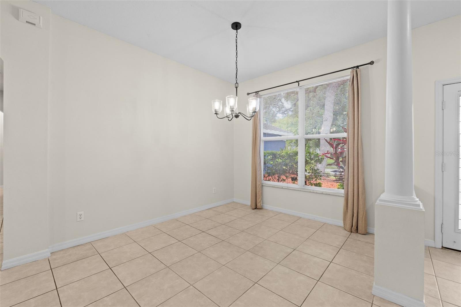 1755 SPARKLING WATER CIR