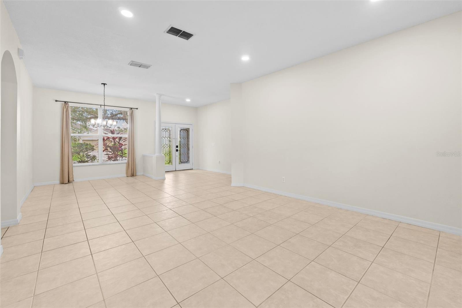 1755 SPARKLING WATER CIR