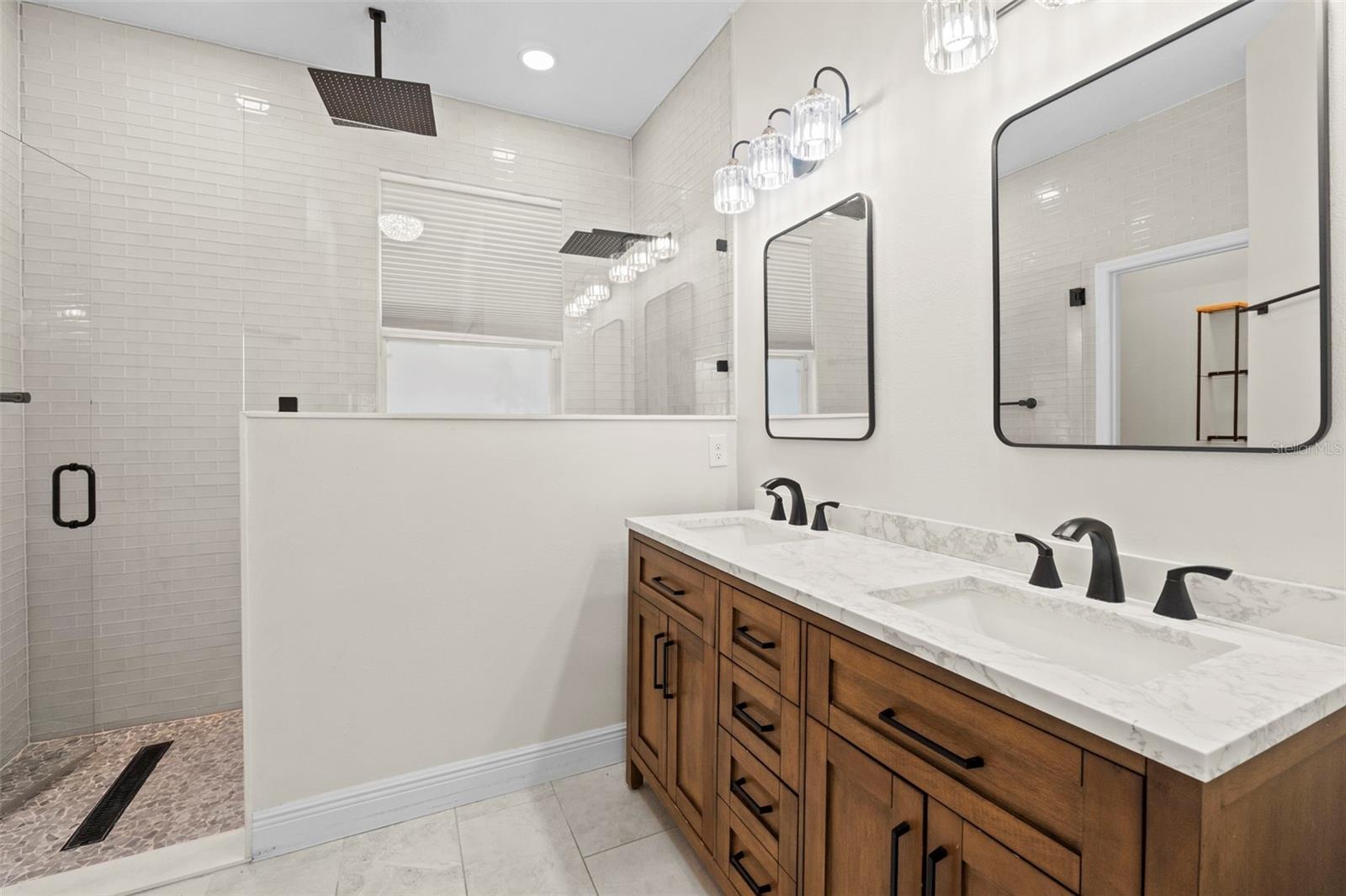 1755 SPARKLING WATER CIR