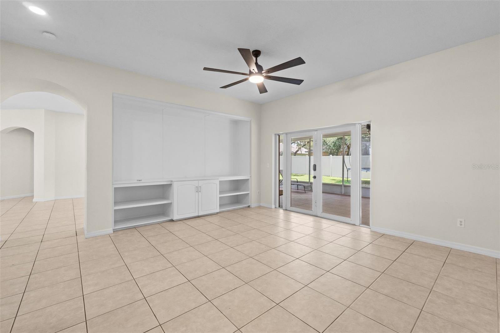 1755 SPARKLING WATER CIR