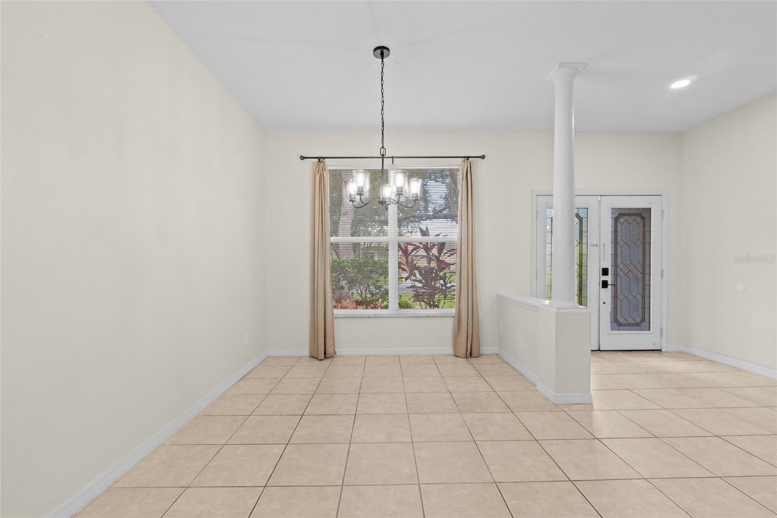 1755 SPARKLING WATER CIR