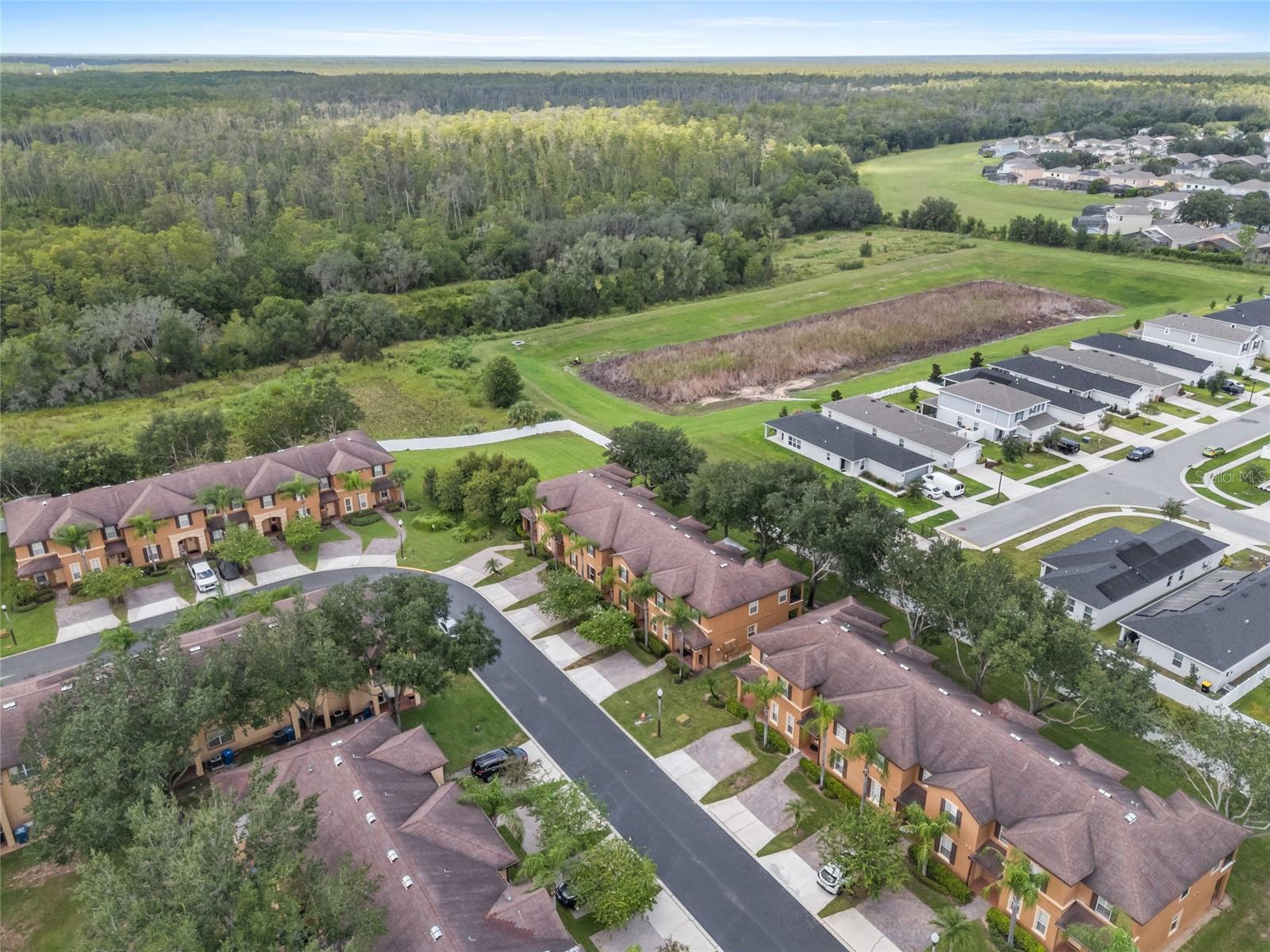 3102 CALABRIA AVE #3102