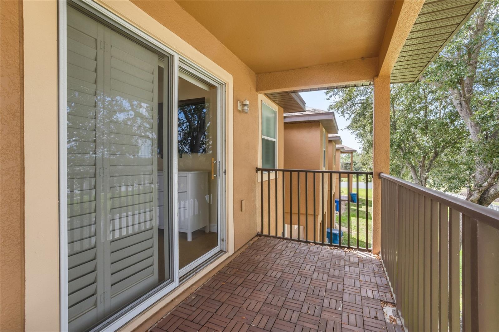 3102 CALABRIA AVE #3102